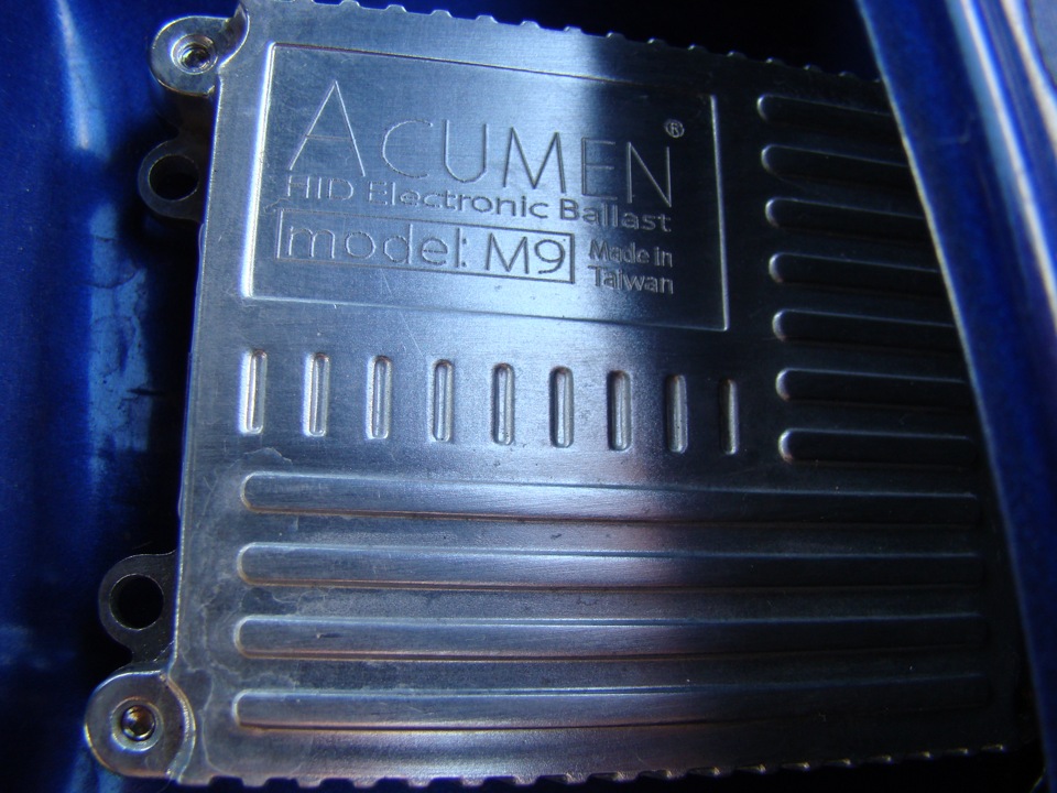 ACUMEN Slim : M9 Xenon 4500 у ближній 2