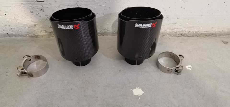 # 56 Black Tone Edition, part 3 (Akrapovic) 3