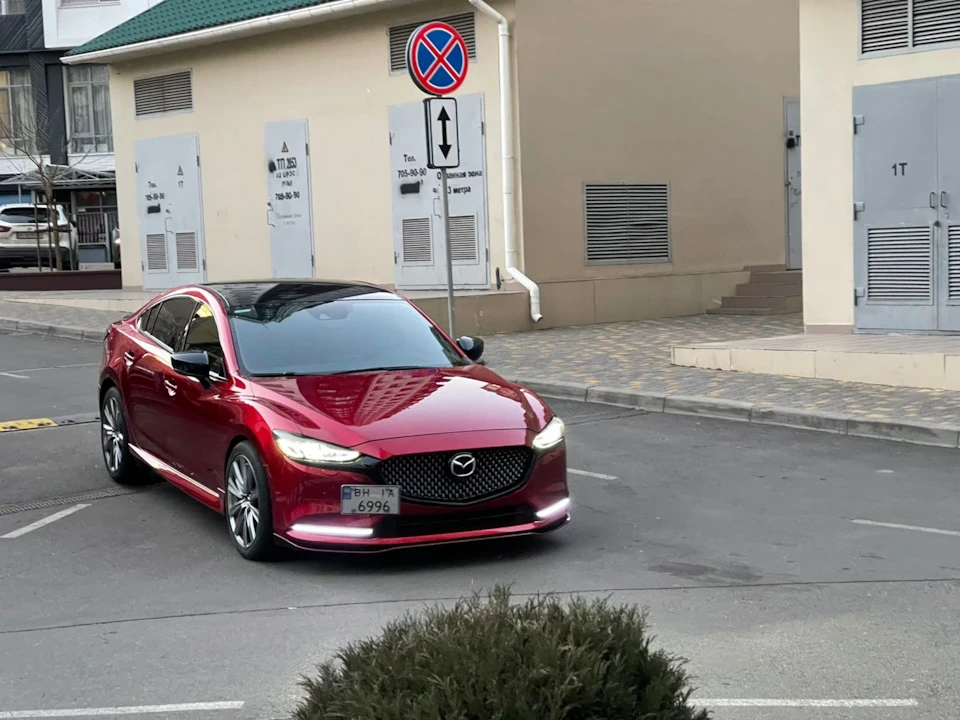 # 74 Black Roof - Black Tone Edition