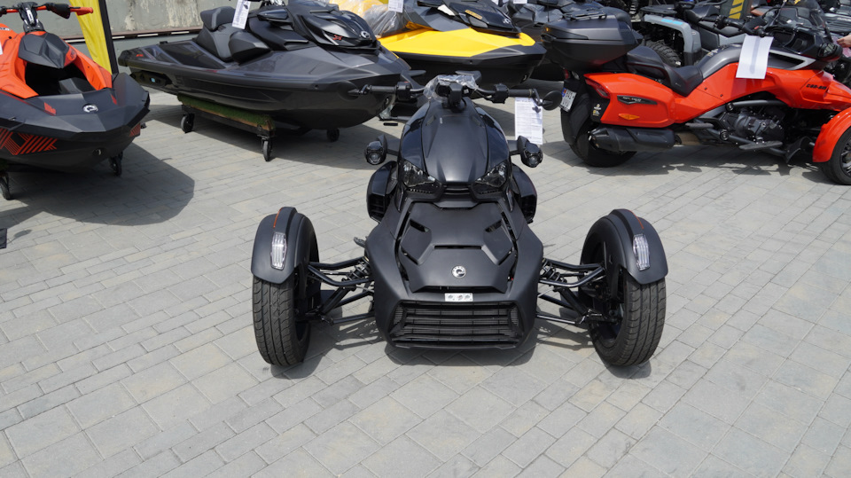 # 77 Arena Auto Fest 2023 - найбільша у Молдові автомобільна виставка 4