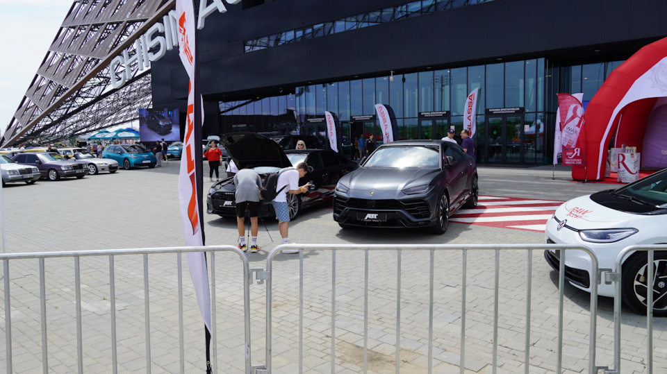 # 77 Arena Auto Fest 2023 - найбільша у Молдові автомобільна виставка 2