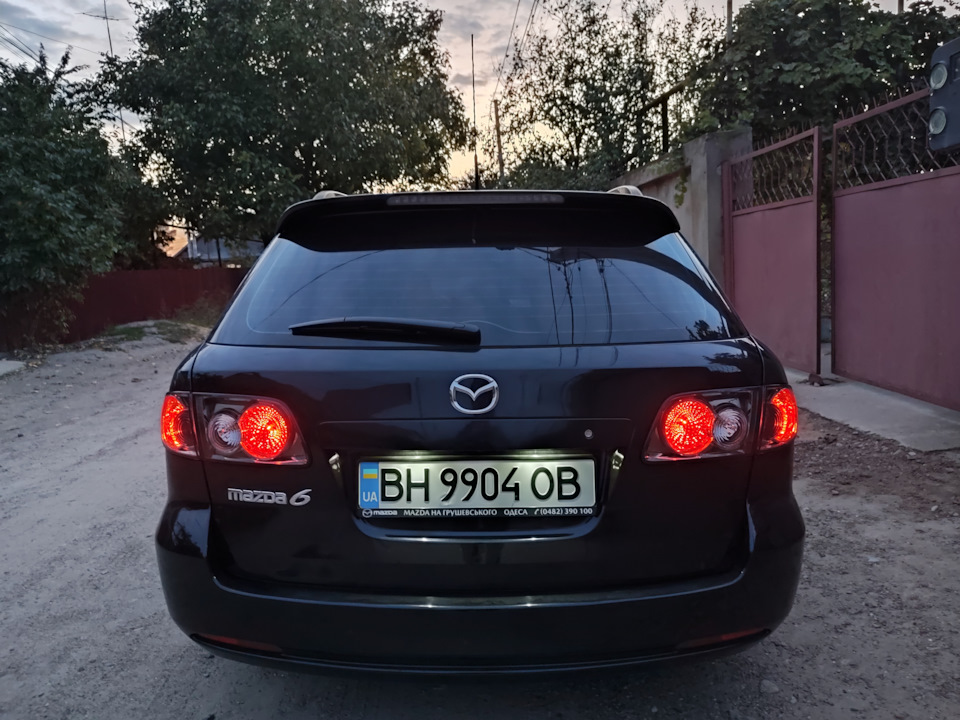 Естетика як я люблю. Панель приладів оптитрон Mazda 6 MPS. Задні ліхтарі/стопи Mazda Atenza Sport Wagon рестаїл 5