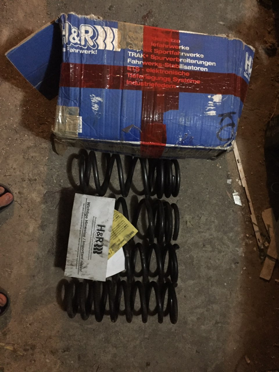 Продаж пост, пружини -30 H&R (тільки Україна) 2