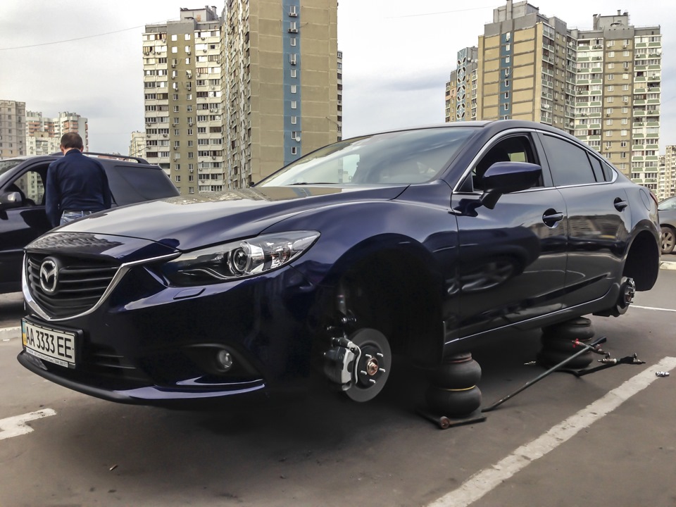 Змінив гуму і поставив накладки на пороги 3