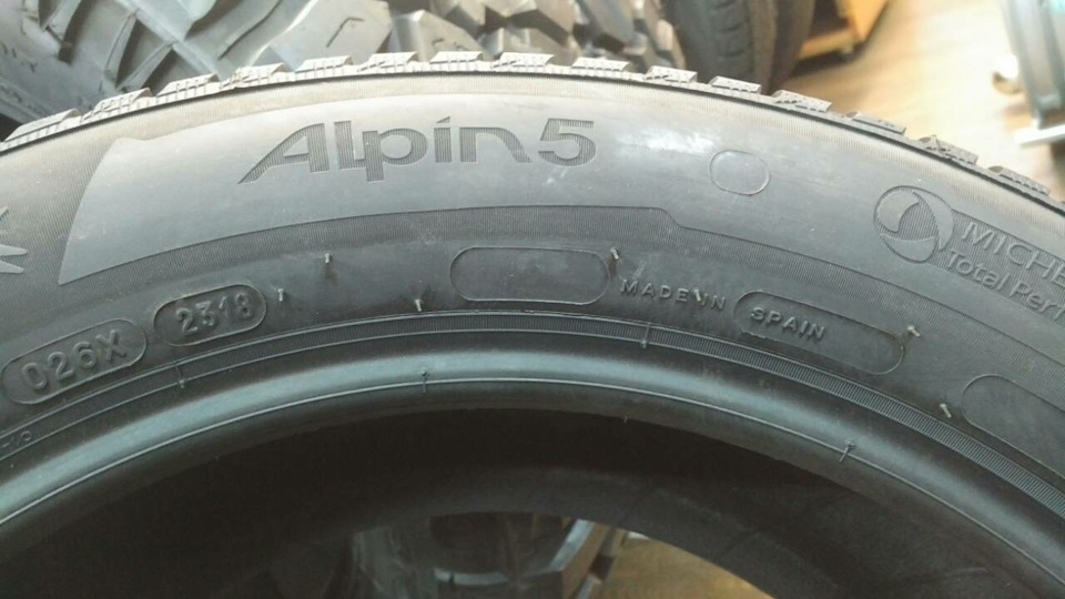Зима близко или MICHELIN ALPIN 5 2