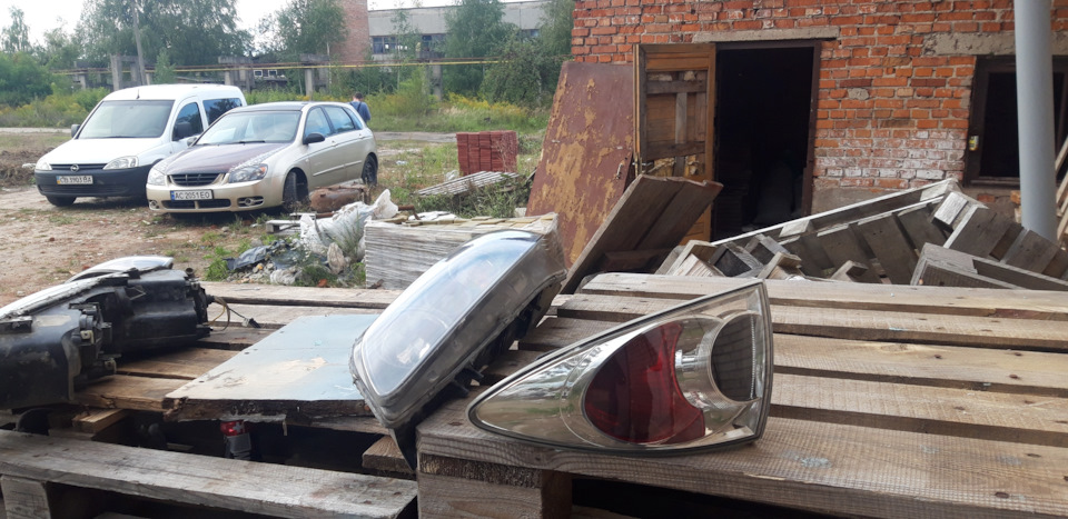 Локуємо фари 5