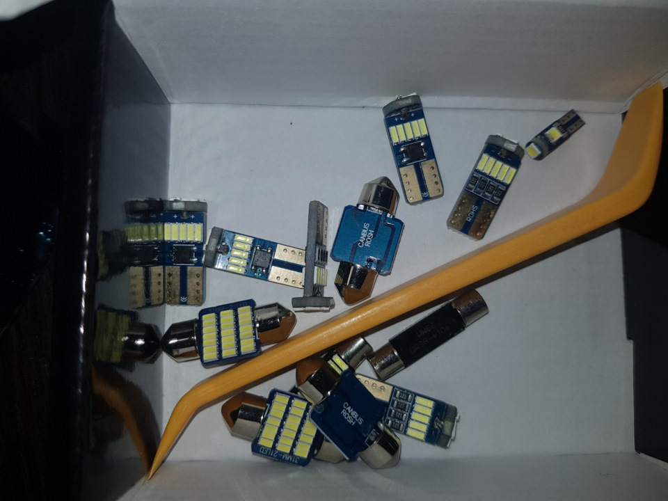 LED в салон 3