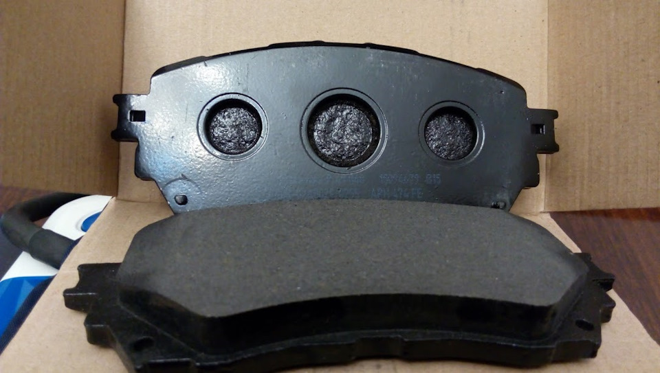 передні колодки BREMBO на мазду 6 скайактив 1