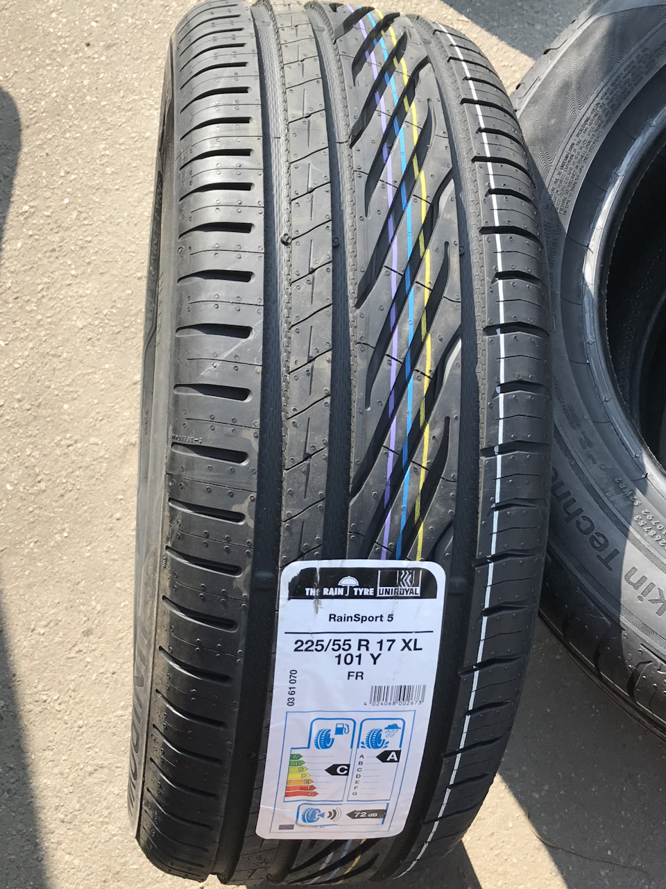 Заміна літніх шин на Uniroyal rainsport 5 1