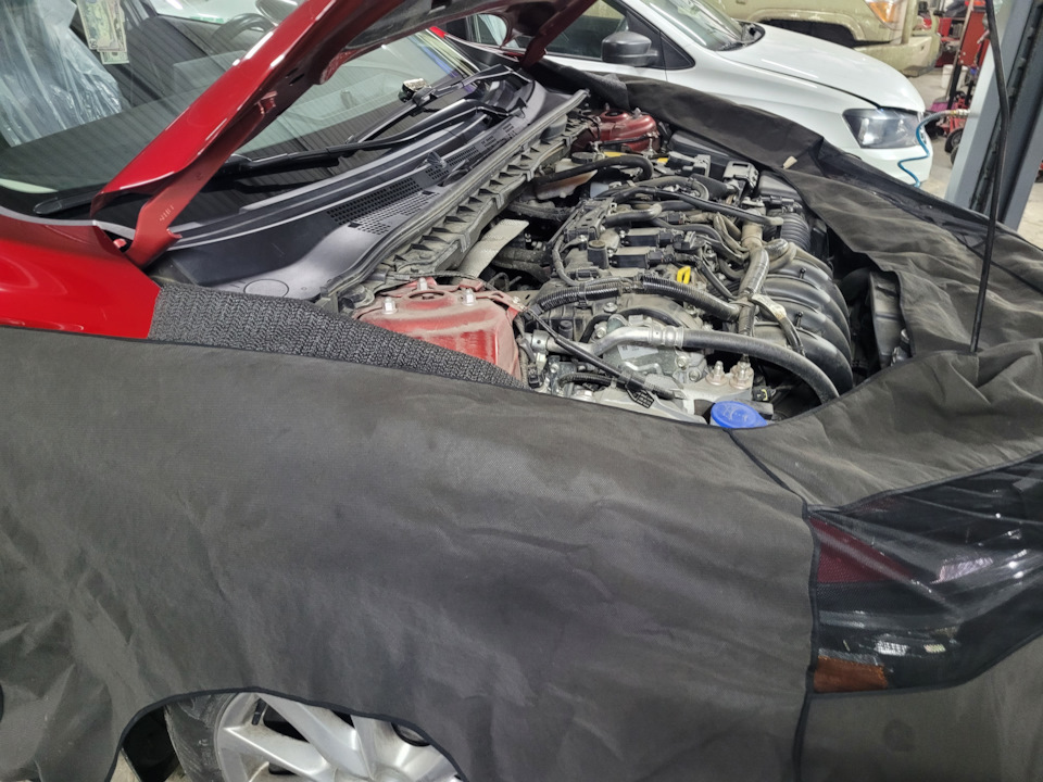 Заміна мастила Nissan strong saveX 0W-20 2