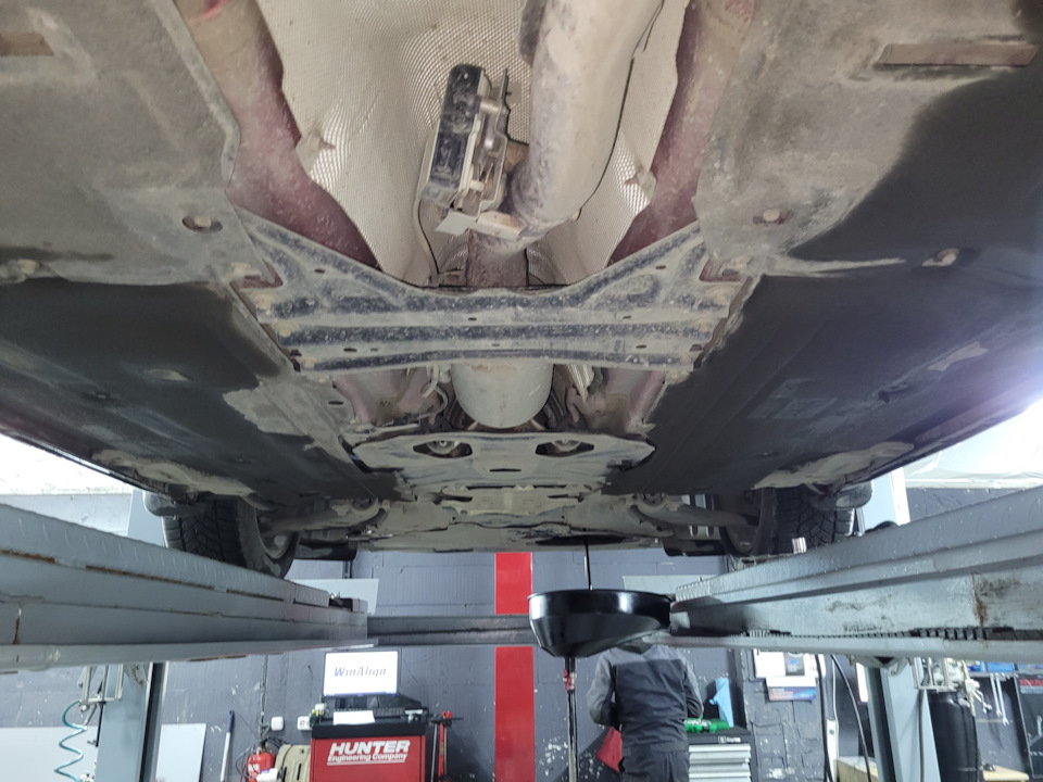 Заміна мастила Nissan strong saveX 0W-20 5