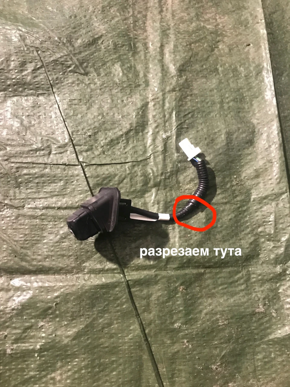 Установка китайської камери замість штатної + доукомплектування Teyes