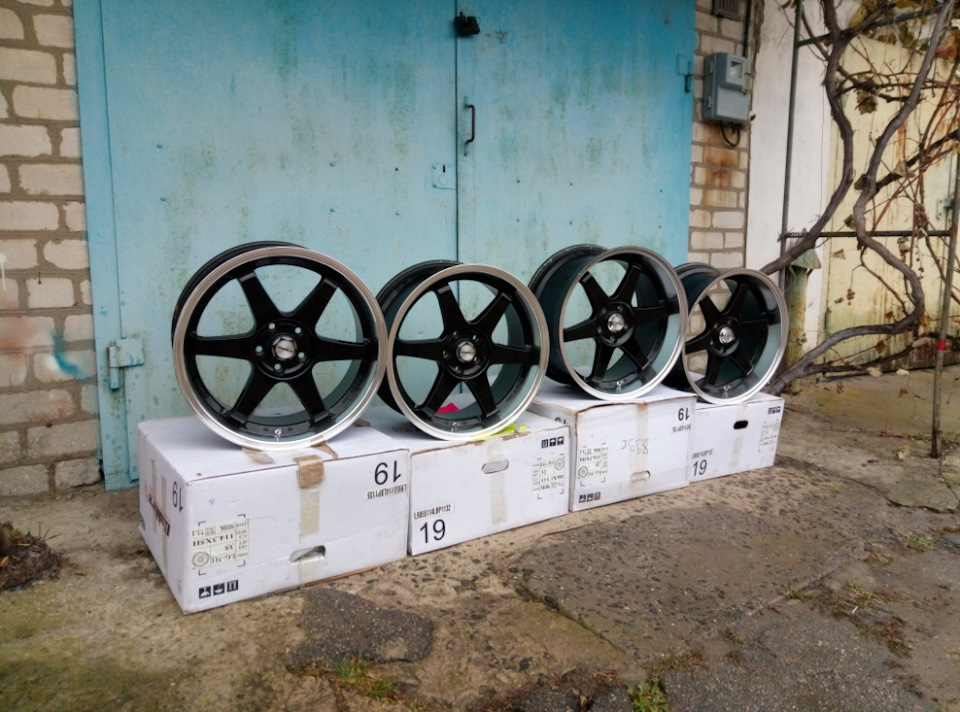 Продам диск Rays TE37 TTA r19 5*114.3 ПРОДАНО! 1