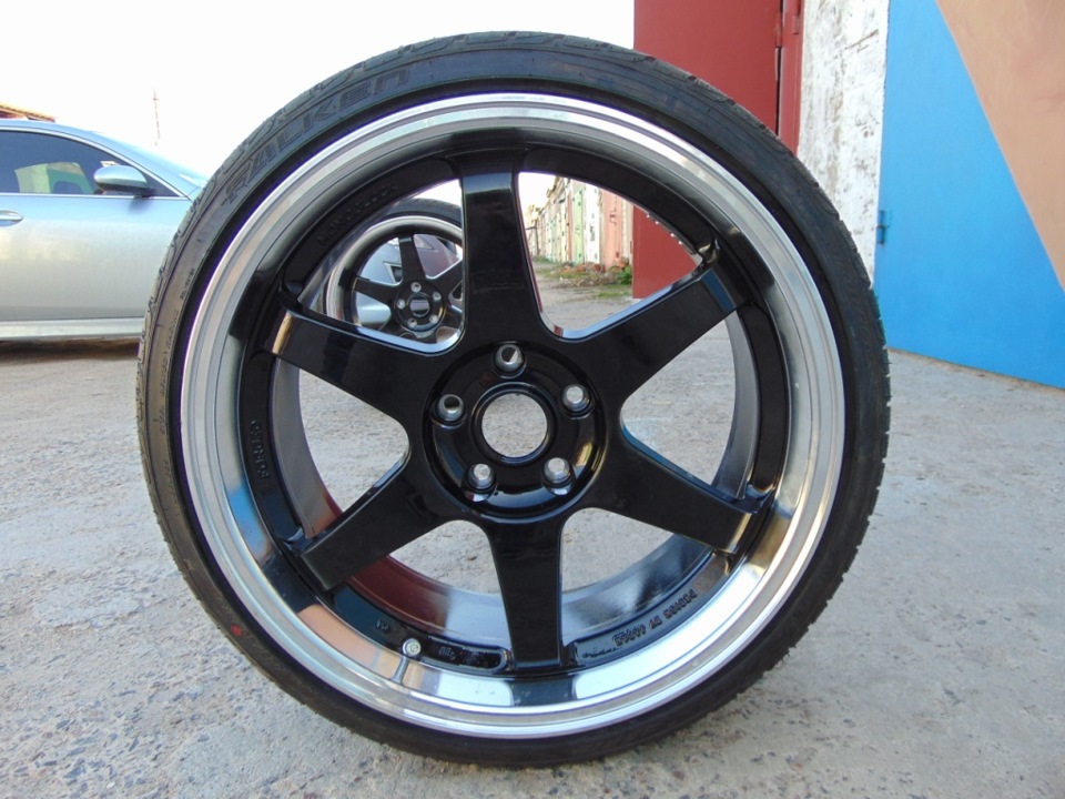 Rays Volk TE37 TTA 3