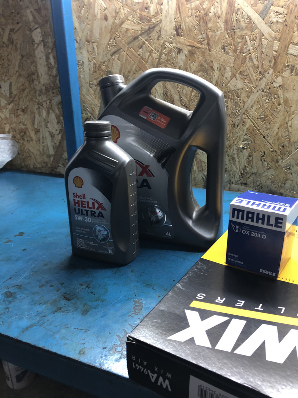 Перешёл на shell helix ultra 5-w30. 1