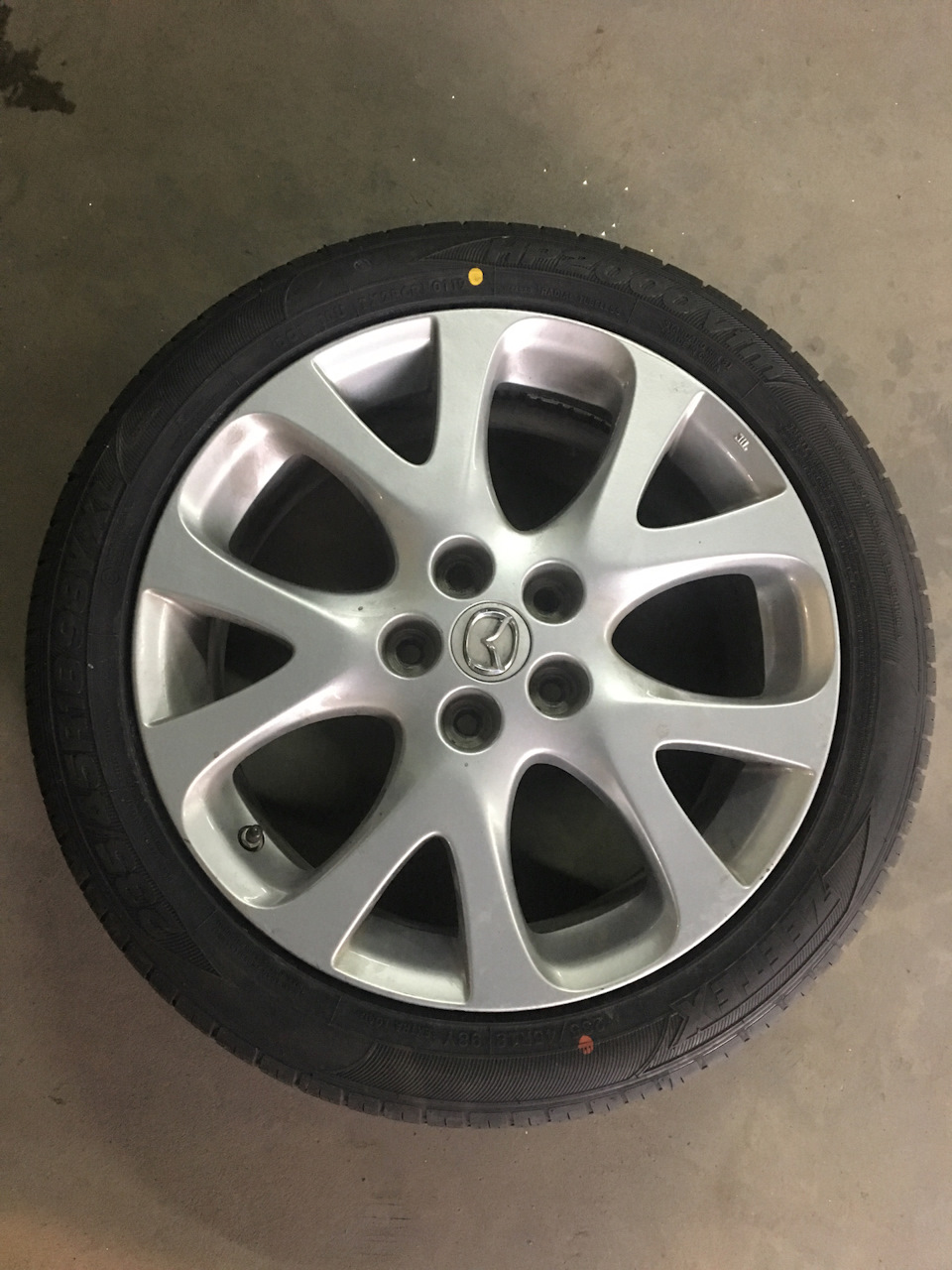 Zeetex hp2000 235/45/18 4