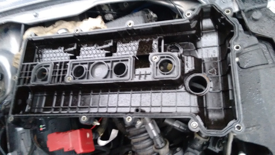 Заміна прокладки клапанної кришки Mazda 6 gh 4