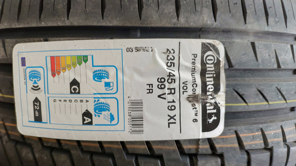Continental PremiumContact 6 (235/45/R19) 3