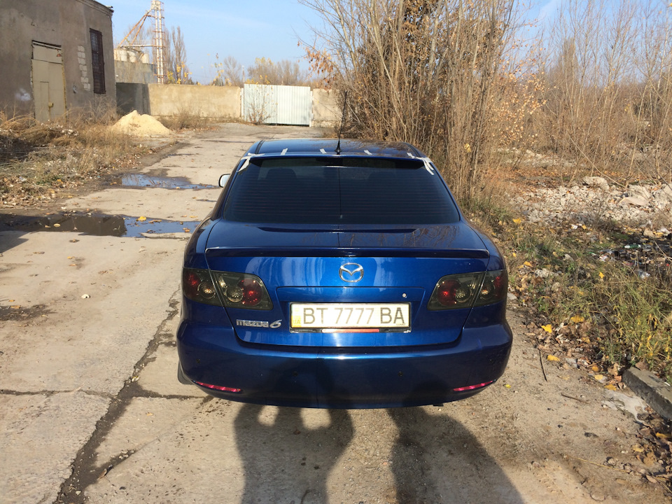 Установка Сабли на Стекло и Багажник 3