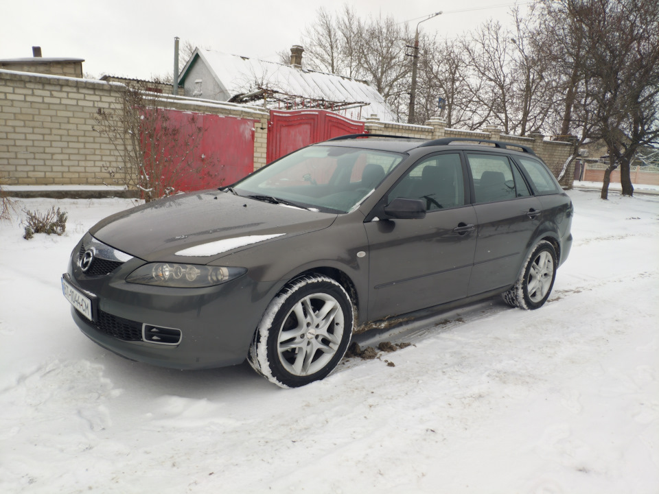 Як виглядає Mazda 6 GG на 215/55/17 5