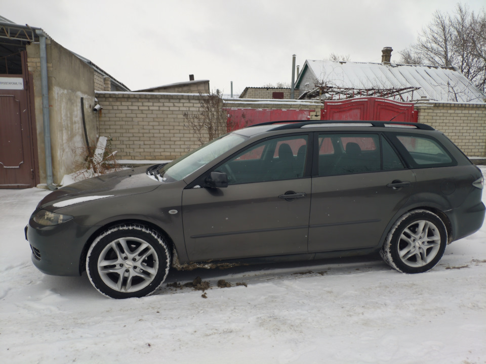 Як виглядає Mazda 6 GG на 215/55/17 4