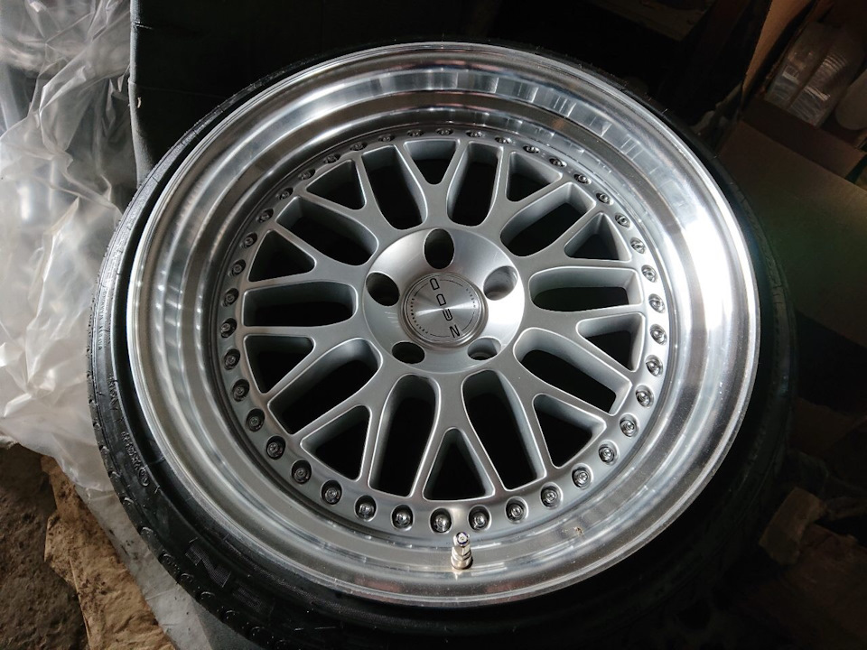 HOT WHEELS 3