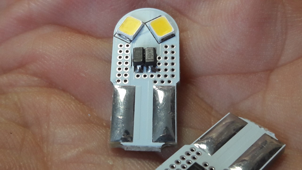 LED-лампи габаритів W5W, живіть вічно! 3