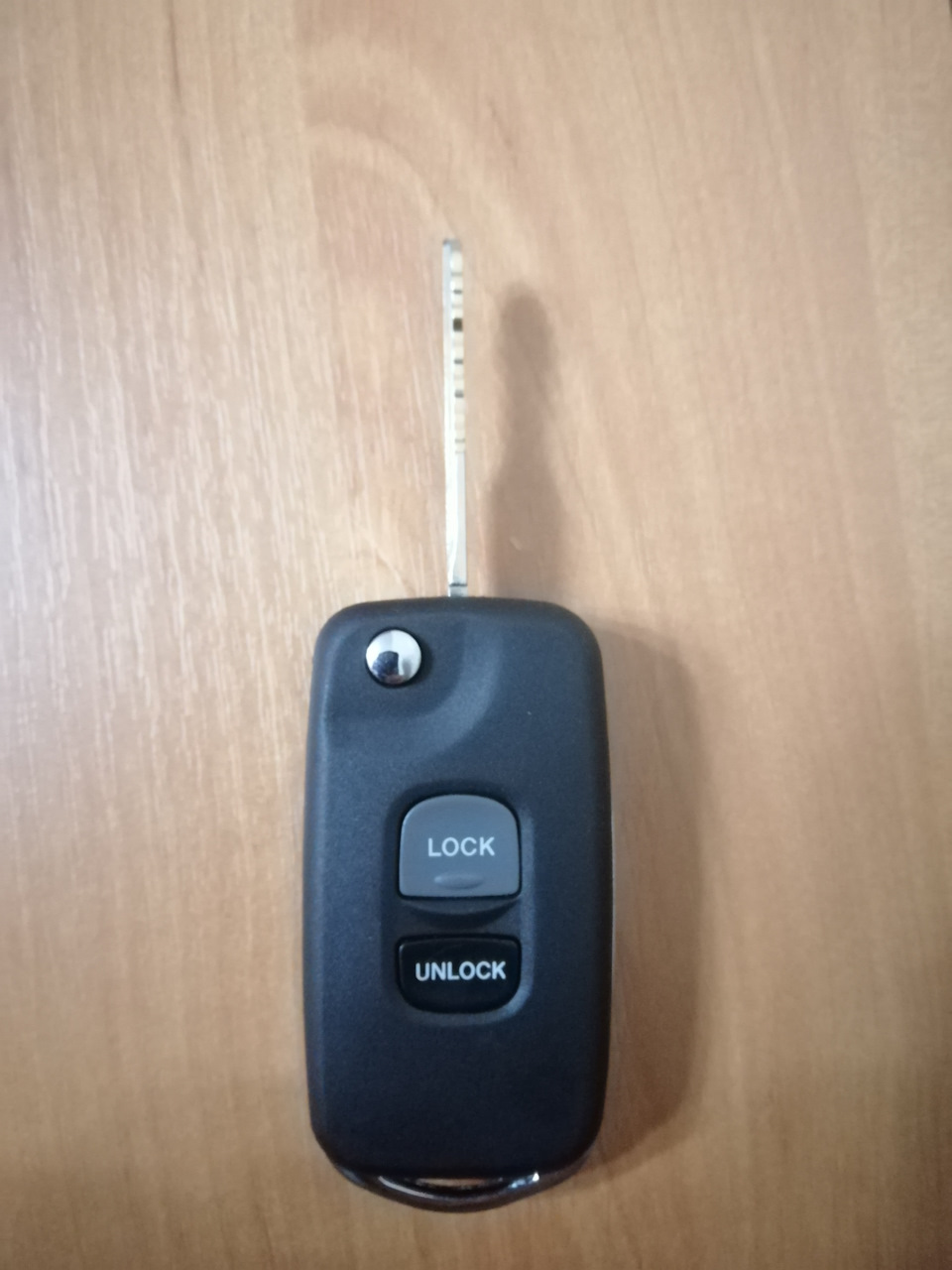 Викидний ключ для Mazda 6 gg 2