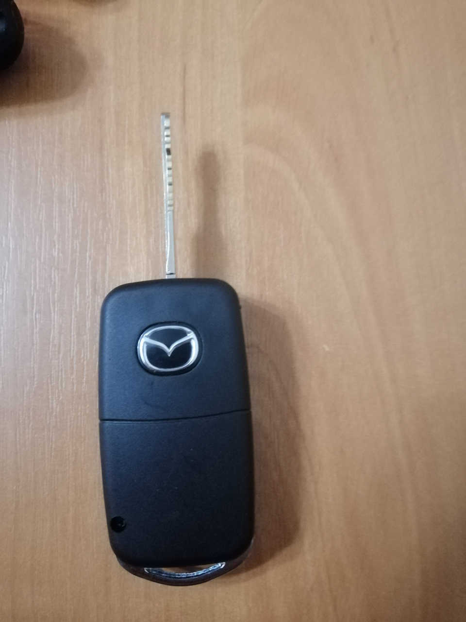 Викидний ключ для Mazda 6 gg 1
