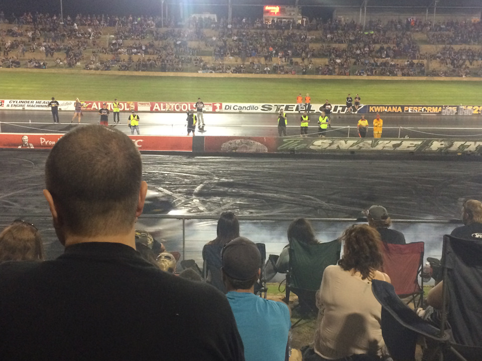 Подорож до Австралії та відвідування Motorplex у Перті) 3