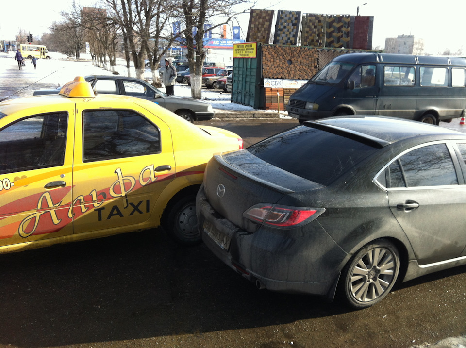 Стою я такий і нікого не чіпаю як раптом ... Бац ( 2