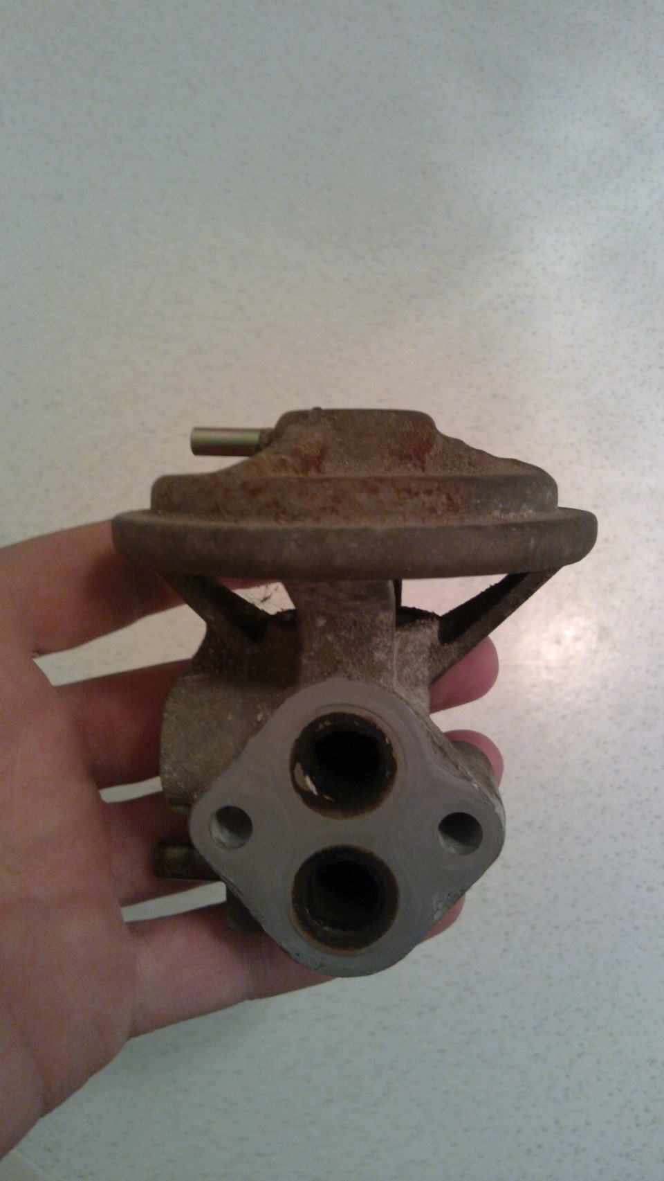 Клапан EGR 1
