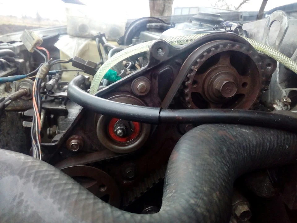 Не можу запустити двигун на Mazda 626 GC