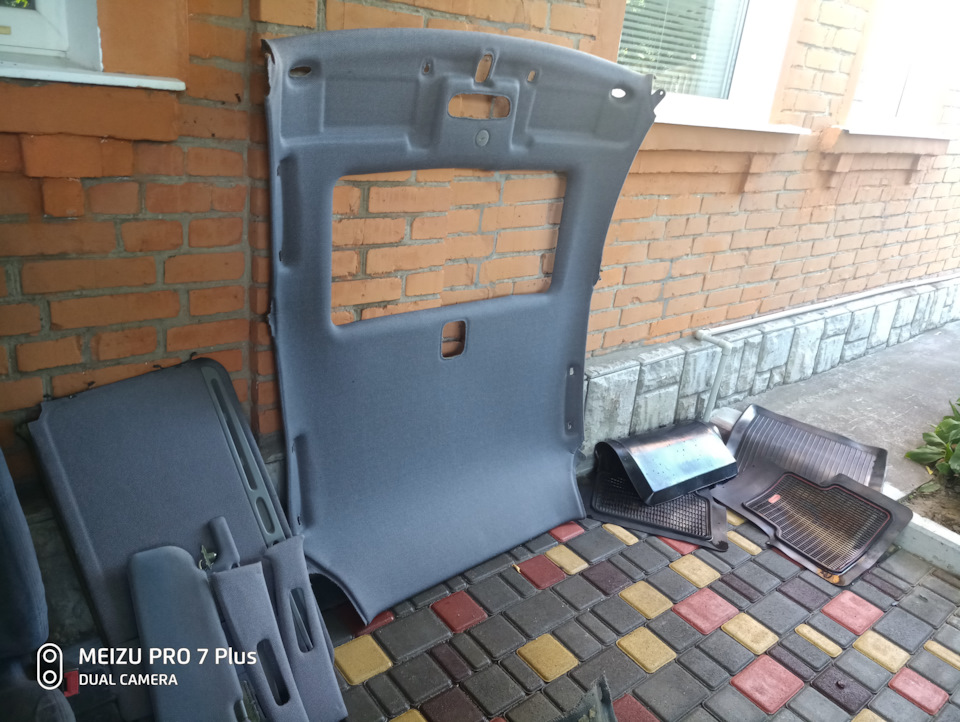 Генеральне прибирання в салоні. Частина 1 - підлога 2