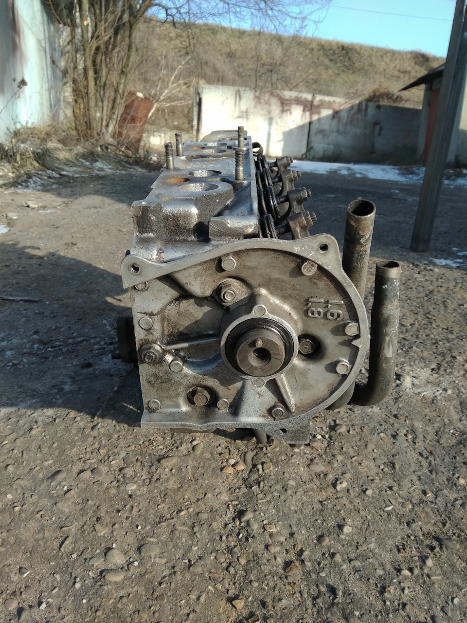 Продам мотор у зборі може комусь потрібно 5