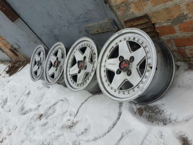 r15 mazda 1