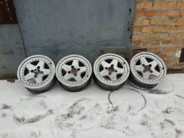 r15 mazda 2