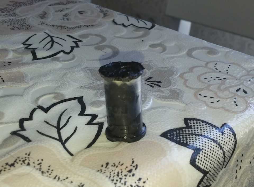 Герконовий датчик низького рівня води в баку 5