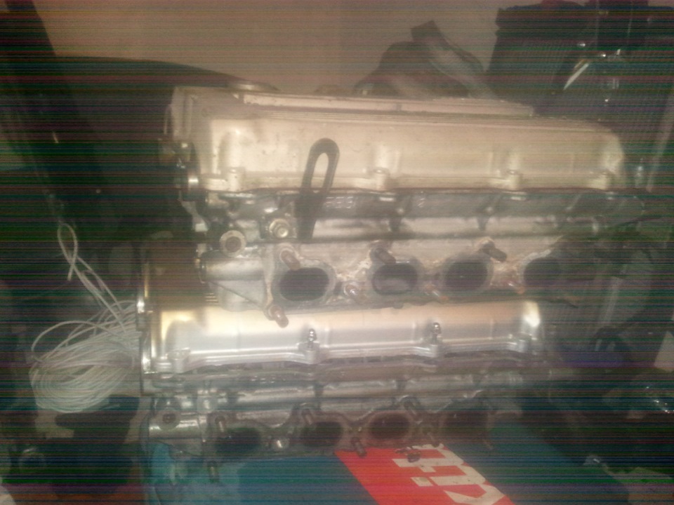 Головка блоку циліндрів mazda 626 GD FE3N 2.0 16V 148 hp 1