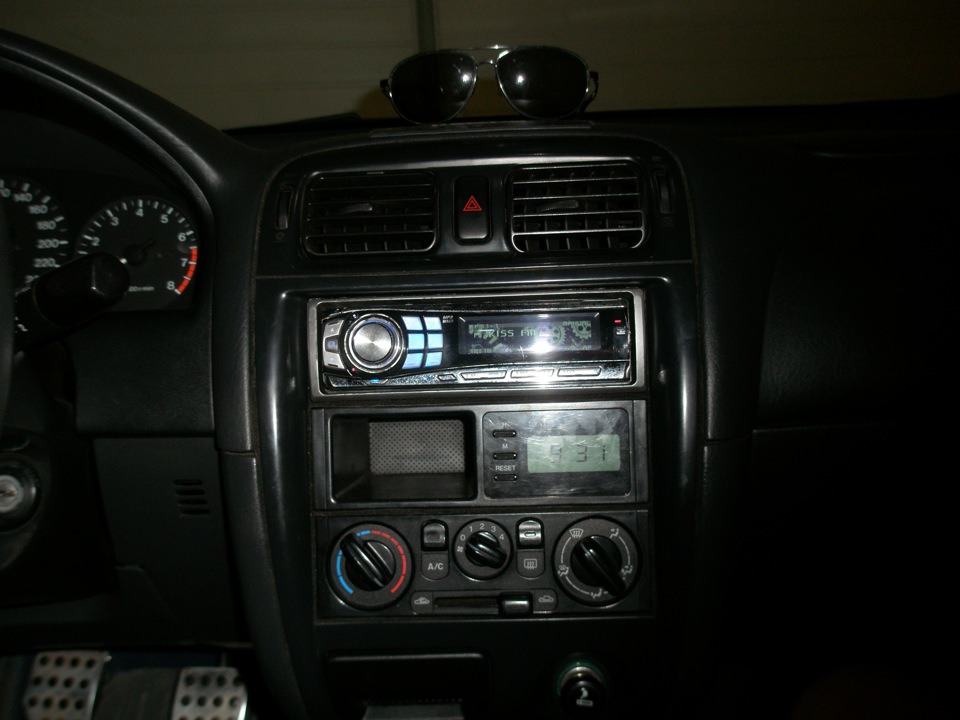Голова Alpine 9857R 2