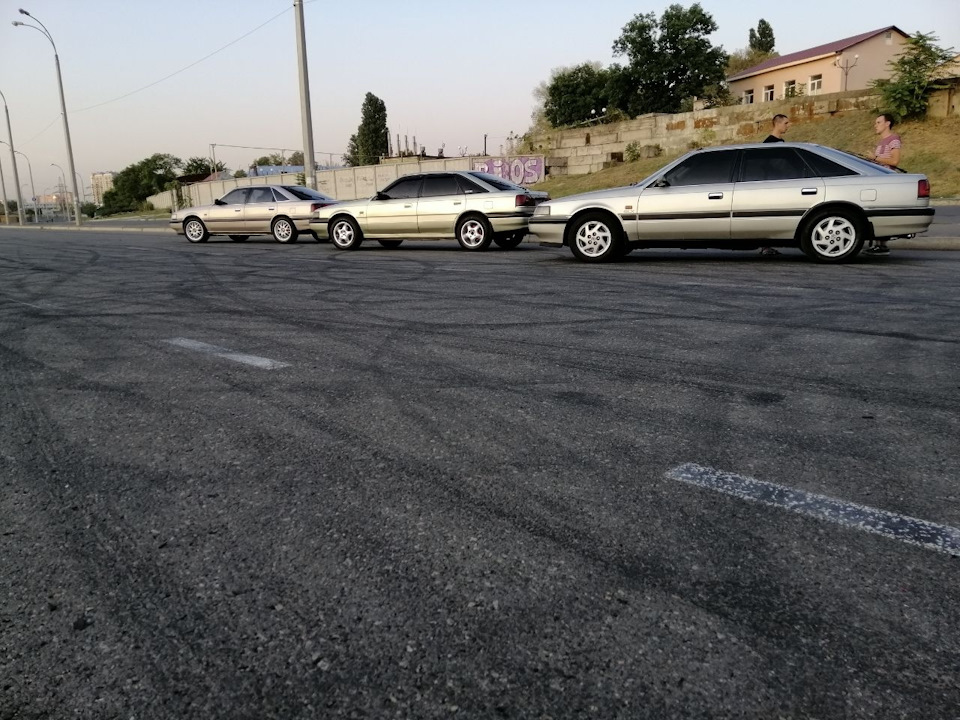 Mazda 626 gd ( газові упори багажника ) 5
