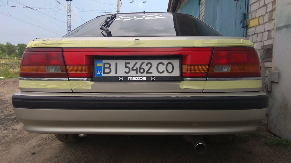 Mazda 626 gd ( навожу марофет задних стопов) 2