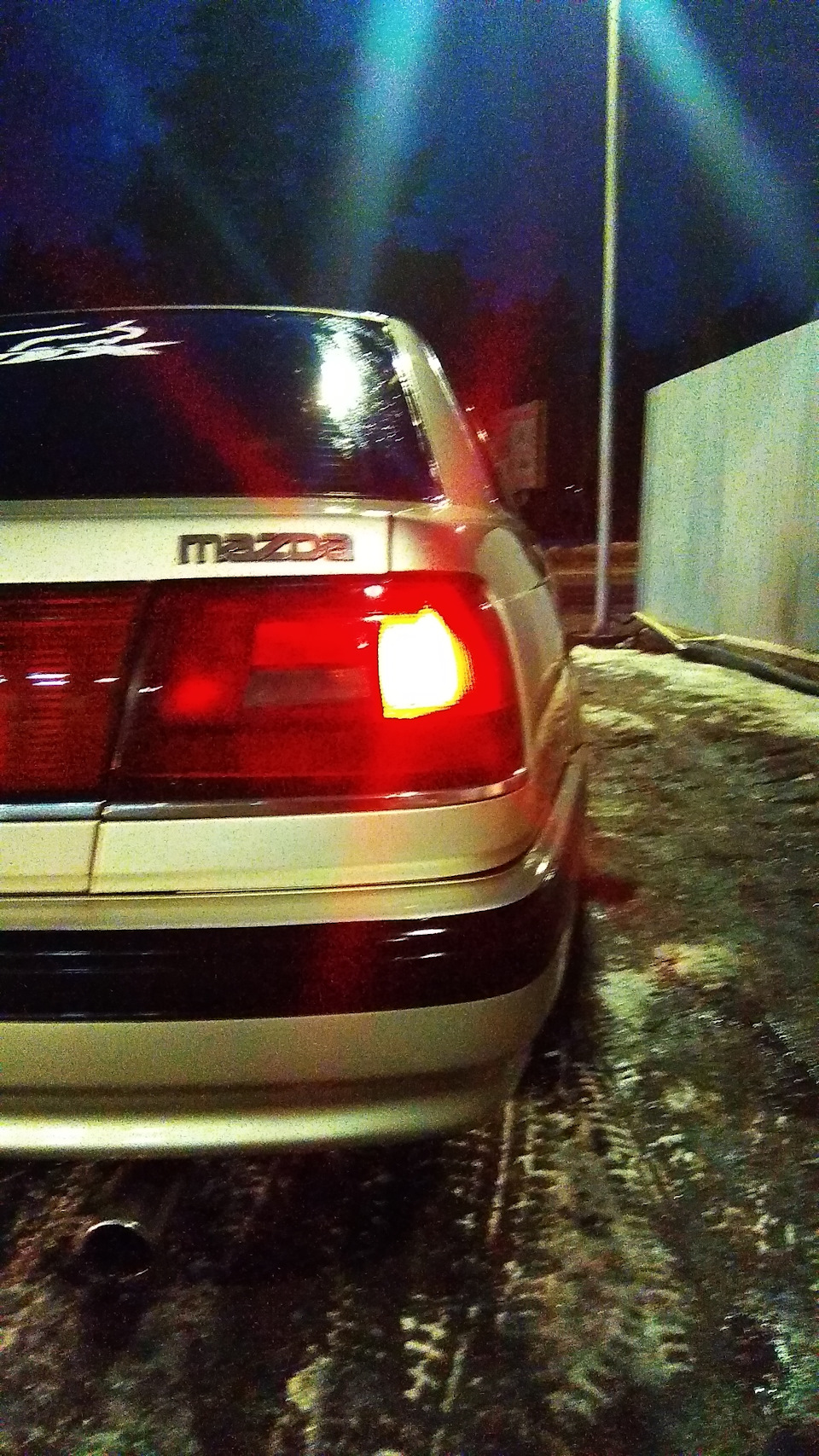Mazda 626 gd (пари фото після миття) 2