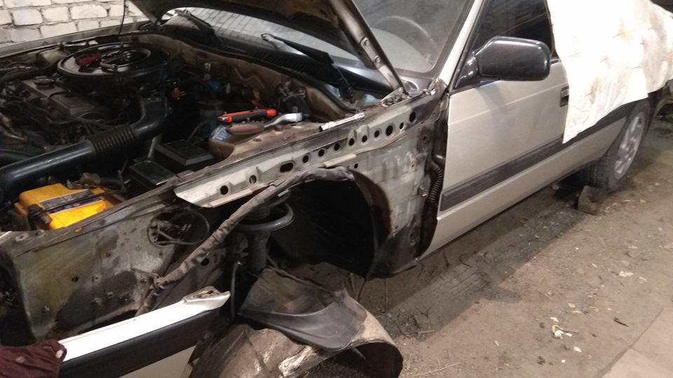 Mazda 626 gd (просто дверні петлі...) 2
