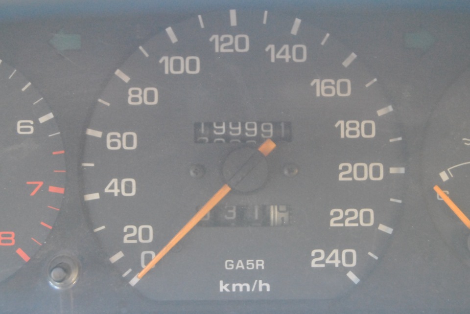 Ось ми і відзначили 200 000 ювілей автомобіля :) 1