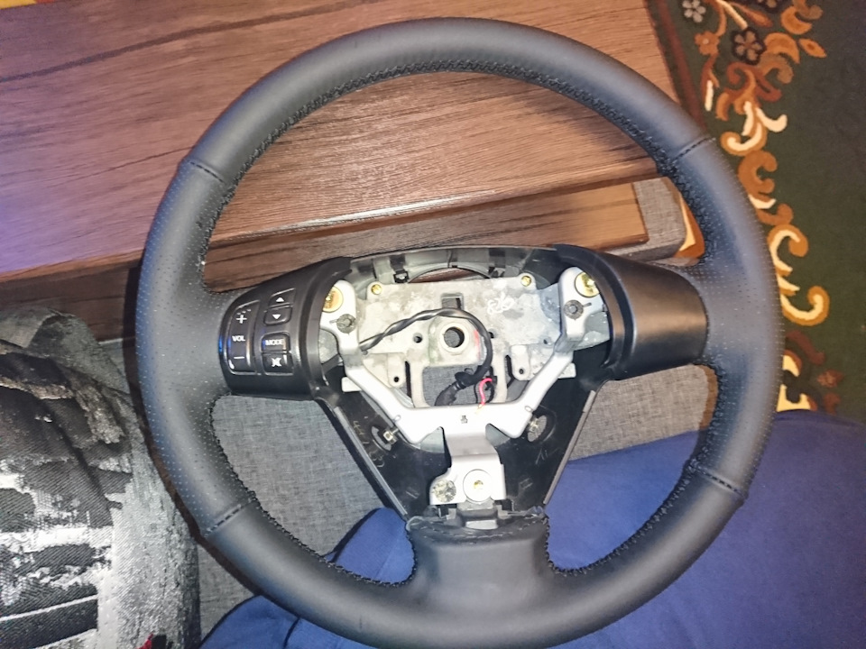 Руль mazda RX 8 4