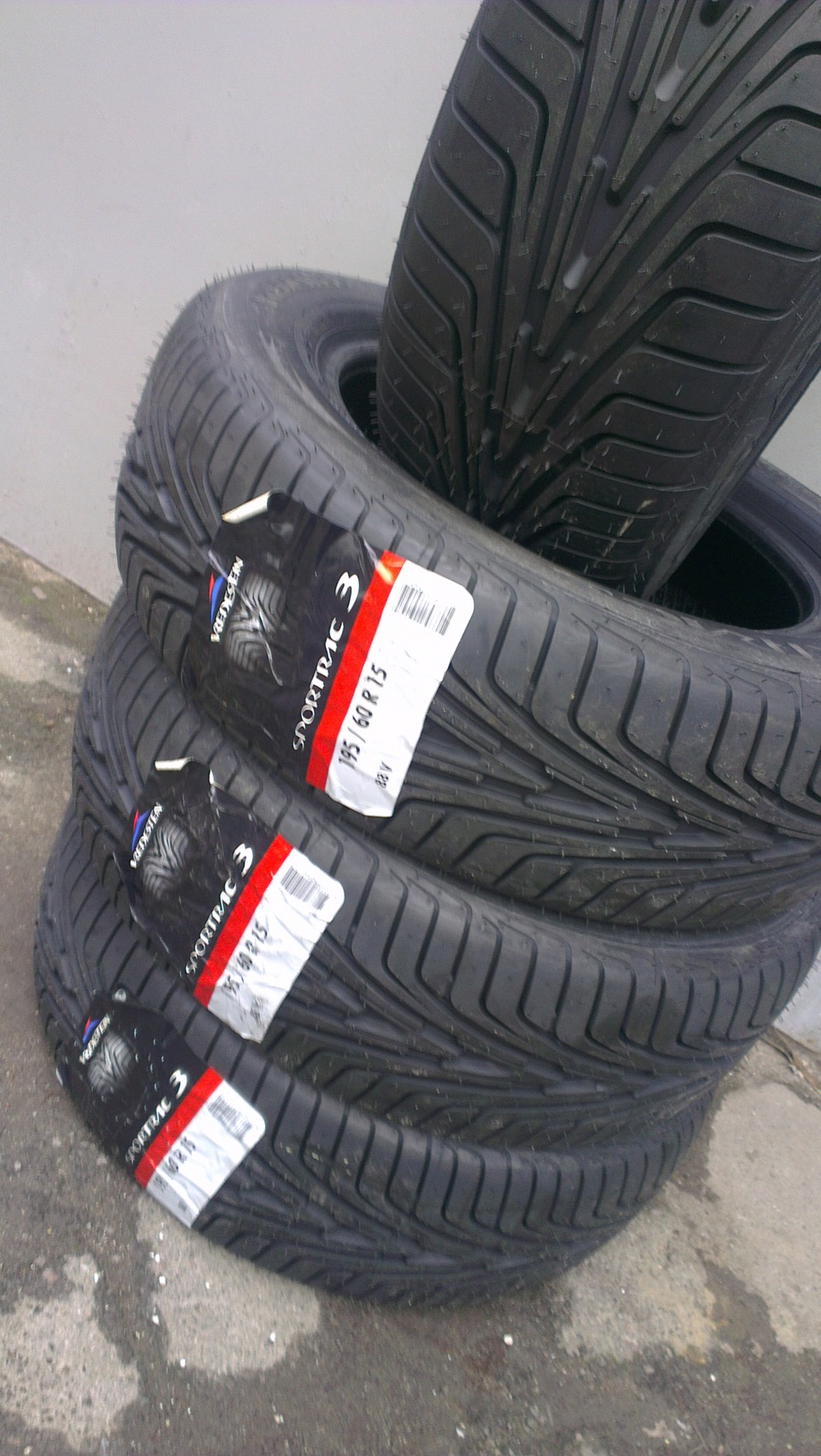 різаючи sportrac 1