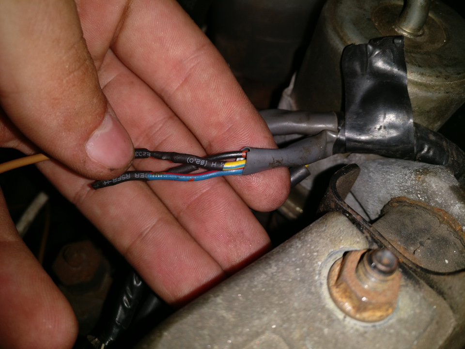 Встановлення індивідуальних котушок запалювання на FE3N Mazda 626 GD #3 4
