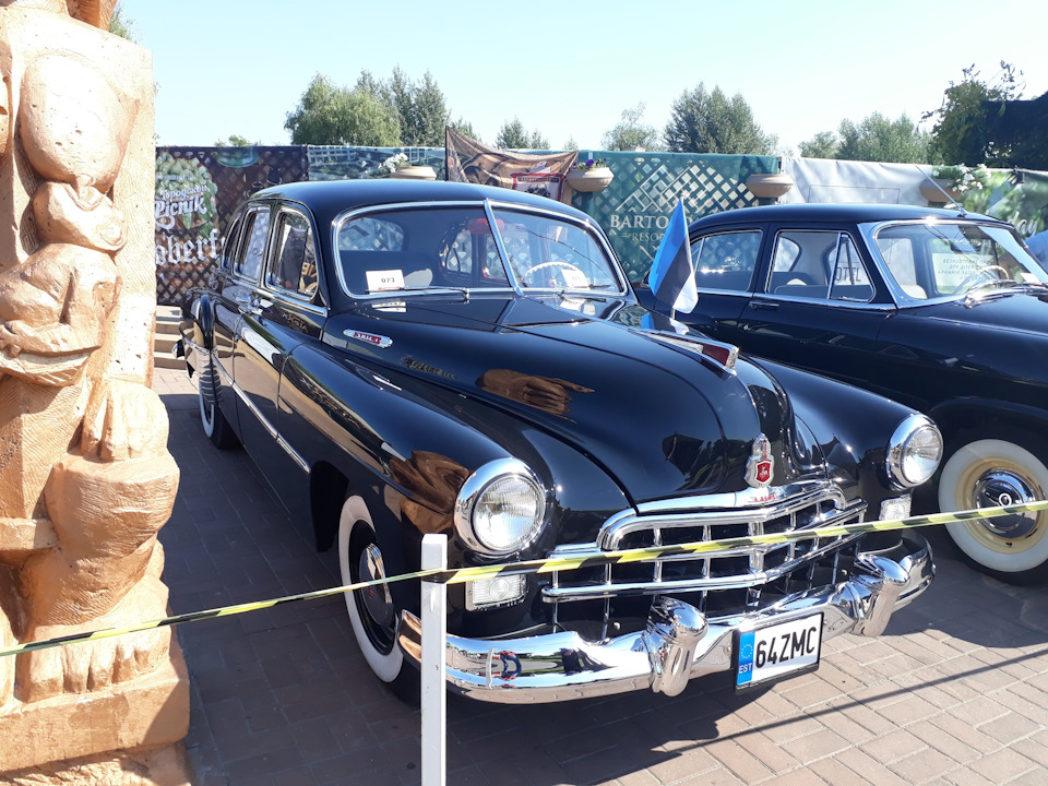 Ретро шоу в Дніпрі. Vintage Car Fest 2018 2