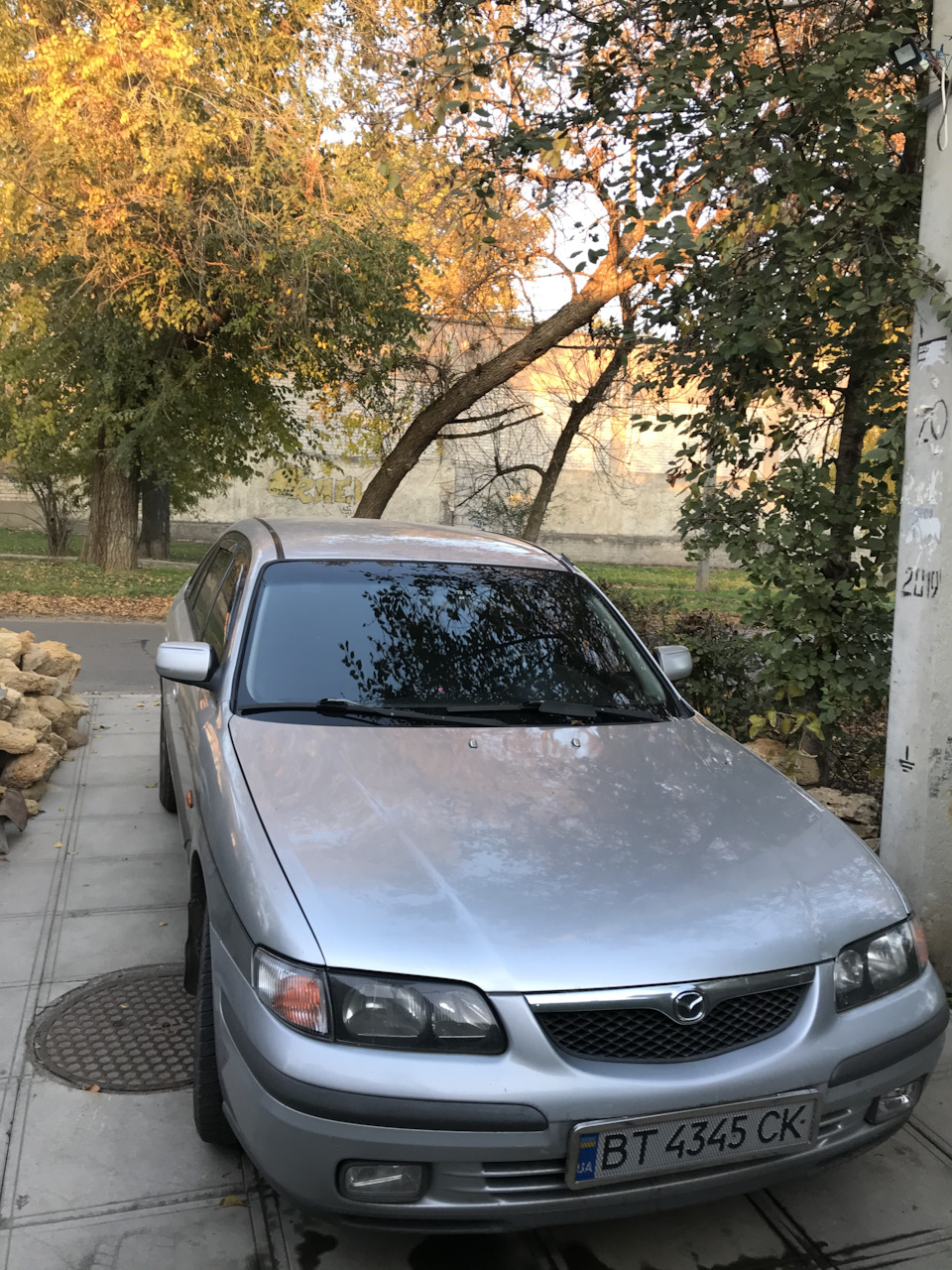 Mazda 626 gf 2.0 1